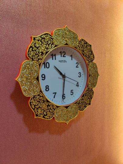 Usta Wall Clock